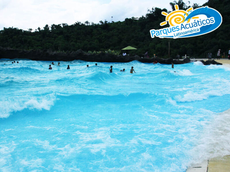 009-piscina-de-olas